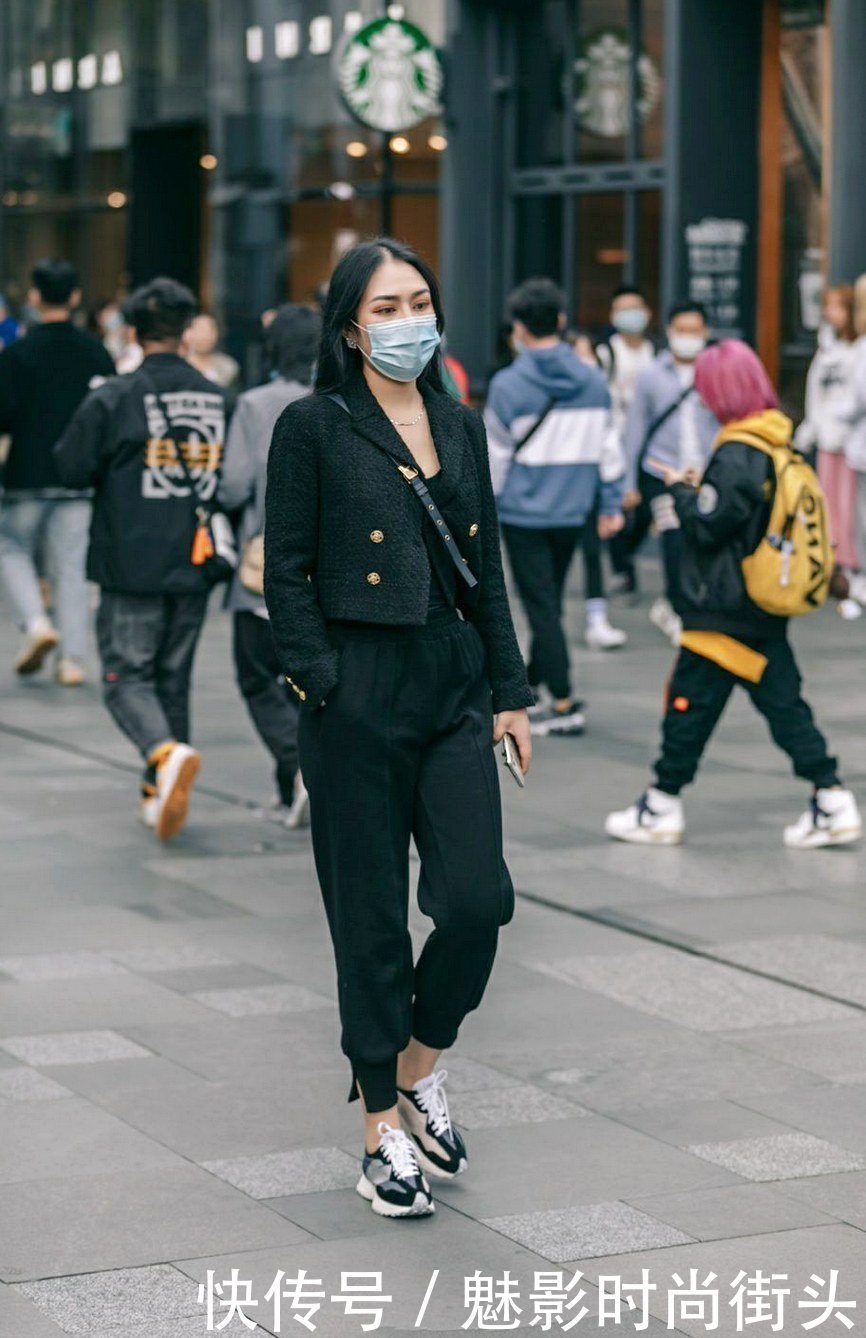 冬天怎么能离开长裤，温暖又时髦的长裤，提升你的魅力