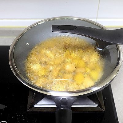 红烧鸡翅土豆|红烧鸡翅土豆