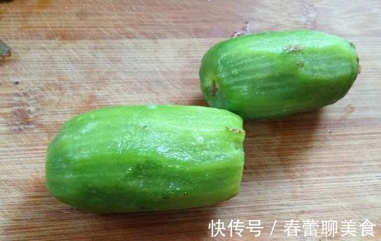 怀孕|怀孕时,有4种水果孕妈可以多食用,能排出身体毒素,还缓解孕吐