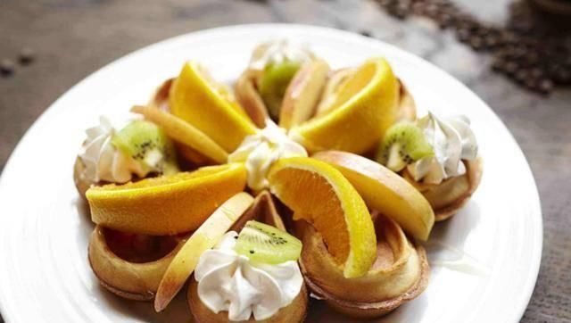 甜食|孩子睡觉前宁可饿着也不要碰这4种食物，容易积食不长个