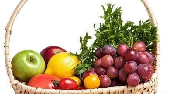 这4种食物常吃保护肠胃，1天轻松治便秘，就连口臭也消失了！