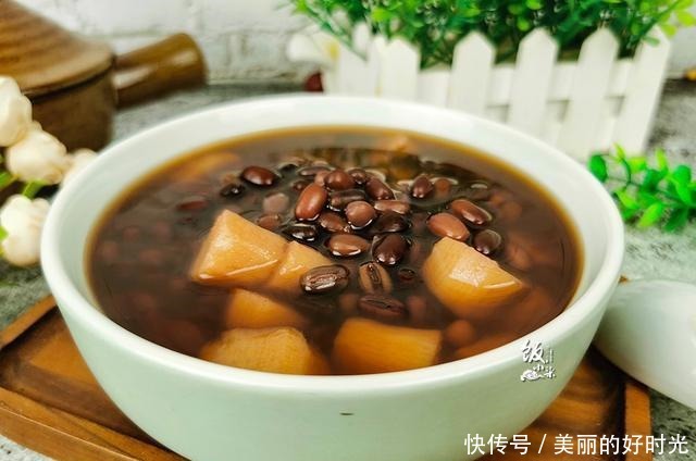 夏天不能光喝绿豆汤,流汗多要喝它,补充钾元素,健康又好喝
