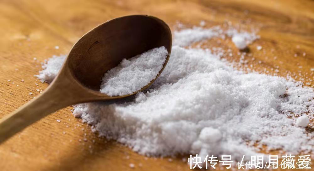 婆婆|宝宝不能太早吃盐?吃太晚也不好,宝妈别错过加盐的“最佳时间”