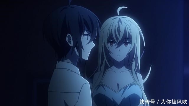 富含|爱丽丝放在桌子上的手帕这一个小小的细节居然富含了五种意思?