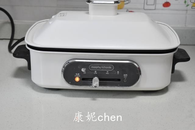 牛肉包子|牛肉包子好吃营养多，但馅儿难调，这样调馅儿不硬不柴，鲜嫩汁多