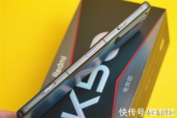 电竞版|骁龙8冷血旗舰！Redmi K50电竞版冰斩蓝开箱图赏