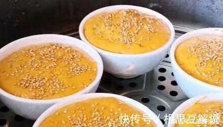 早餐不吃馒头了，简单一搅，手不沾面，做孩子爱吃的发糕，太好吃