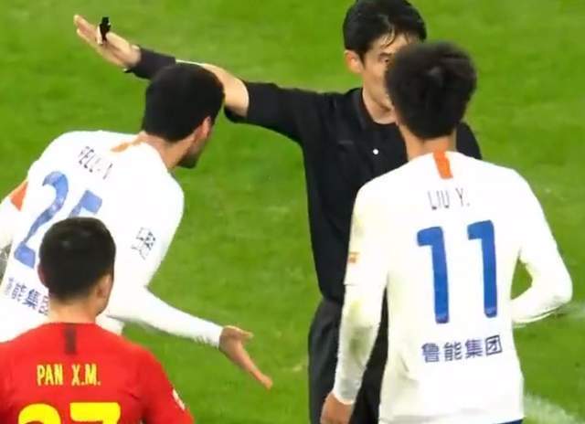 裁判|足協終于承認錯誤!申花透露:足協2次就誤判向其認錯并道歉!