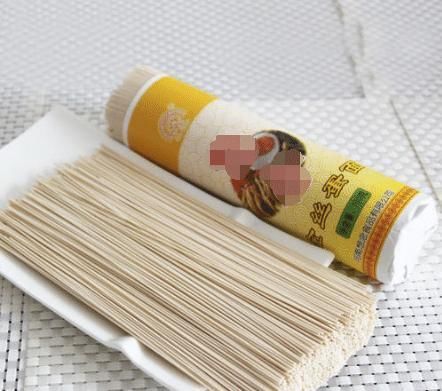 健康|超市离职员工透露这几种挂面买1送1也不要,价格贵对健康无益