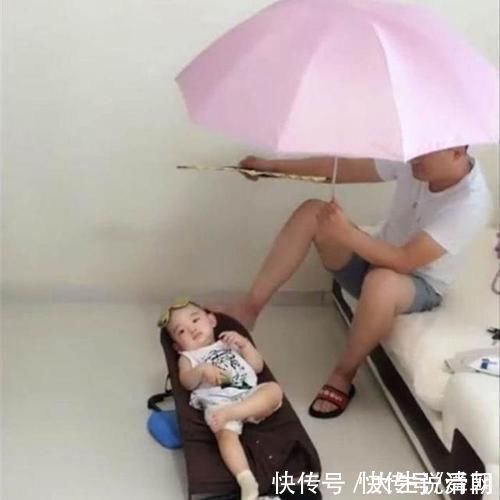 奇思妙想|妈妈出门买菜,回家后看到爸爸独自带娃的画面,让妈妈笑翻了