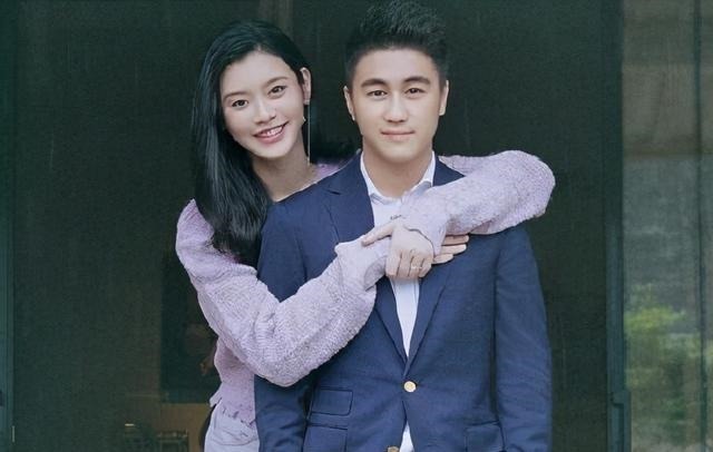 |奚梦瑶何猷君铁憨憨喝茶，于谦目瞪口呆，搞笑背后是藏不住的教养