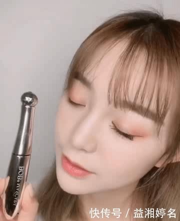 种睫毛|为什么不建议女人“种睫毛”?美容师透露“真相”,幸好没去