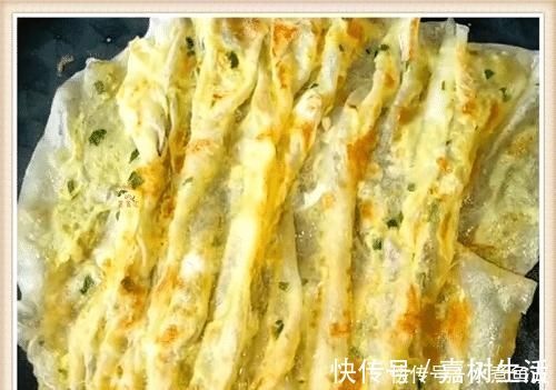 做鸡蛋饼别再搅面糊了，学学这个新做法，柔软透亮比纸薄，特筋道
