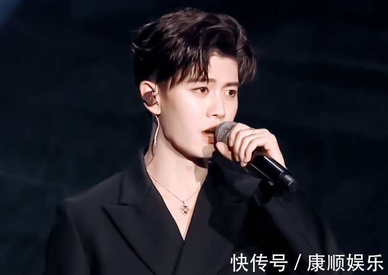 央视国庆晚会明星阵容:优质艺人成香饽饽,流量已经不是第一选择