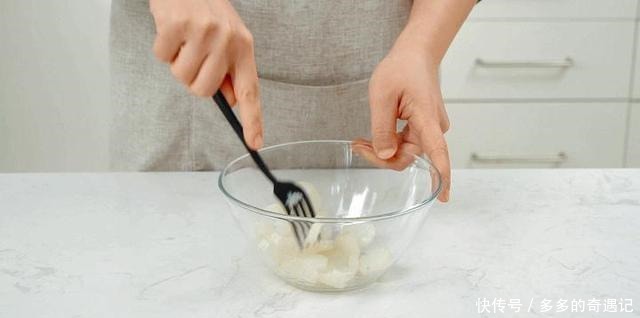 养胃|山药别再蒸着吃!做成山药小饼,香软解馋还能养胃!