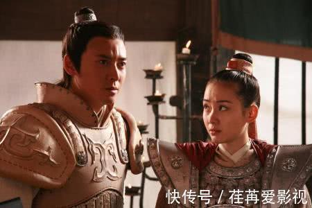 三圣皇&跟鸿钧老祖打成平手的神仙不超过两个?三圣皇让他落荒而逃!