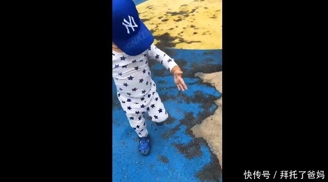 大江大河|刚下完雨,熊孩子偏要滑滑梯,结果滑下来的那一瞬间妈妈笑了