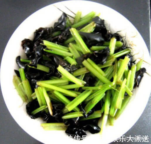 黄瓜|三伏天注意饮食,推荐常吃3菜,清热泻火,降脂降压,好处多多