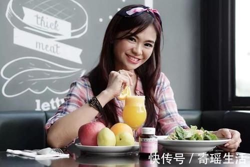 食物|营养师推荐的5种健康食物,女性多吃延缓衰老,养颜去皱