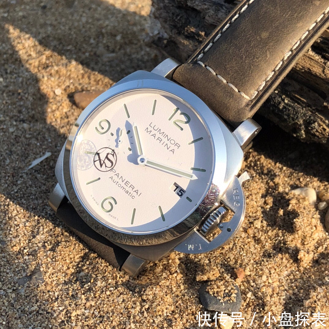盘面|VS沛纳海pam1314白色三明治表盘腕表