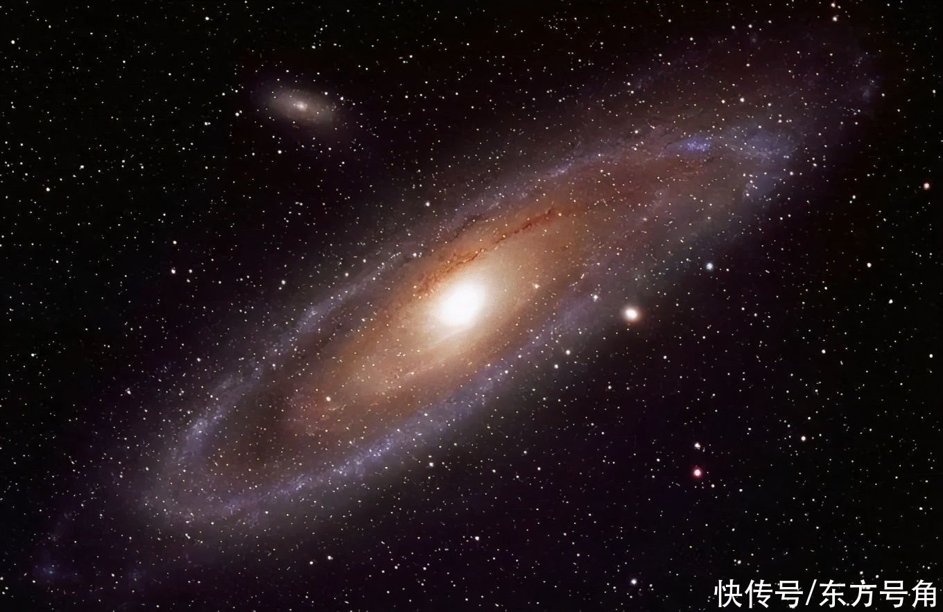 日月安属 美到泪目！祝融号发回火星地表照片，都有哪些值得关注的信息