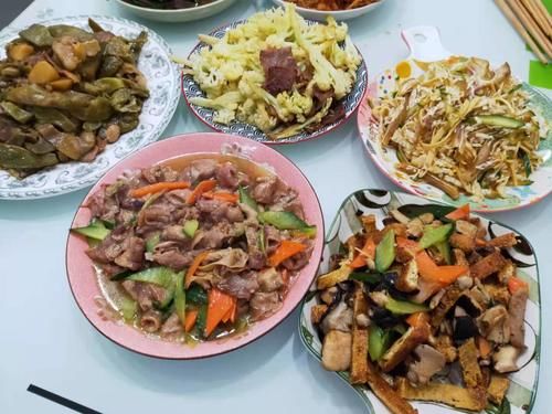  年夜饭，大鱼大肉太油腻，6样“吉祥素菜”要上桌，美好寓意给你