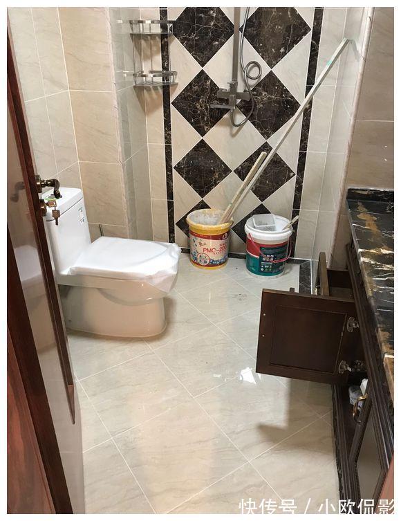 我妈|晒晒亲妈给装修的新房,看了卧室壁纸笑哭了,老妈我太难了!