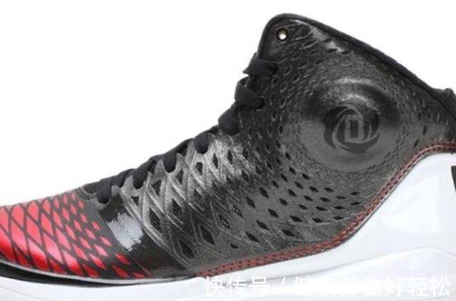 rose4 4大科技加持单只才348克这就是阿迪顶级实战鞋的能力吗!