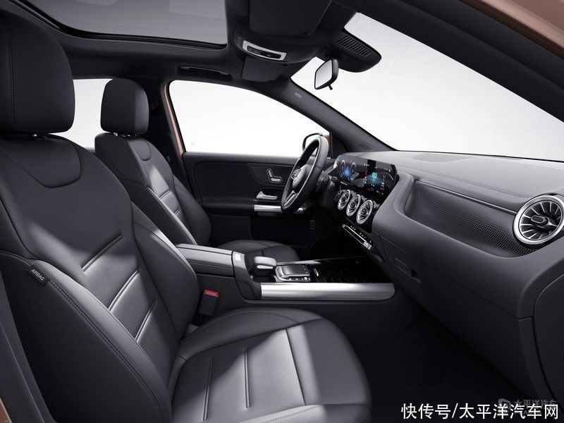 奔驰EQA 260正式上市 售价32.18万元/续航增加