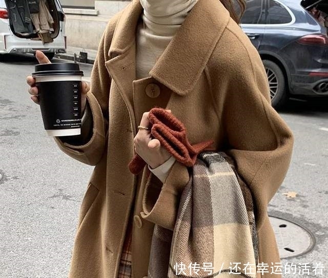 冬天穿大衣有哪些“禁忌”？避开这些误区，才能真正优雅又时尚
