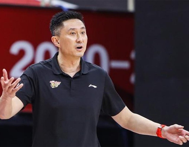 球员|力助广东，前NBA球员初定调，好事成双，四连冠伟业恐不尽如人意