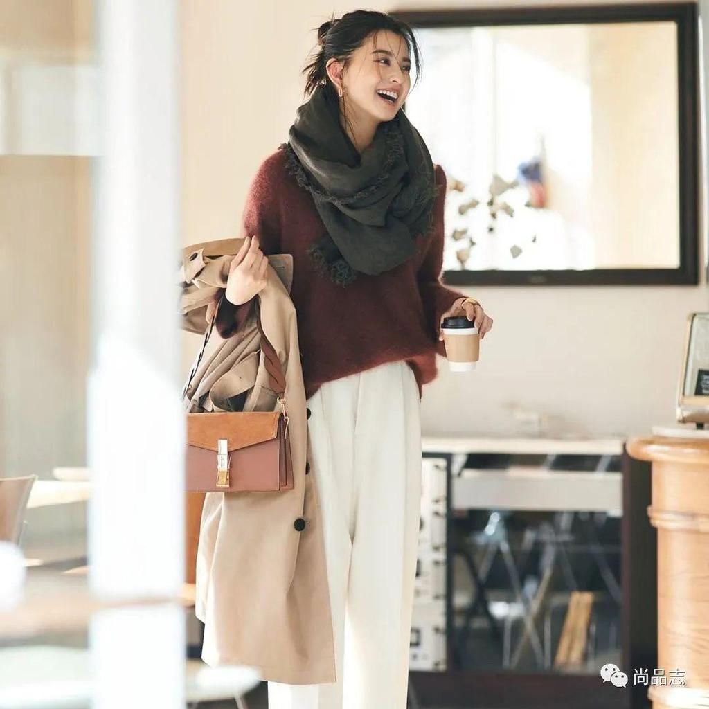 配色对了 毛衣才能穿得出彩