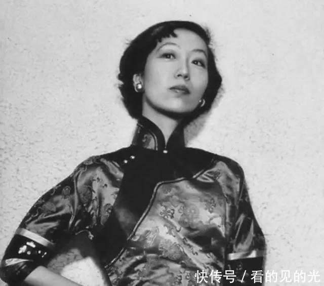 她给了女儿惊世的才情和美貌,为何女儿却恨透了她!