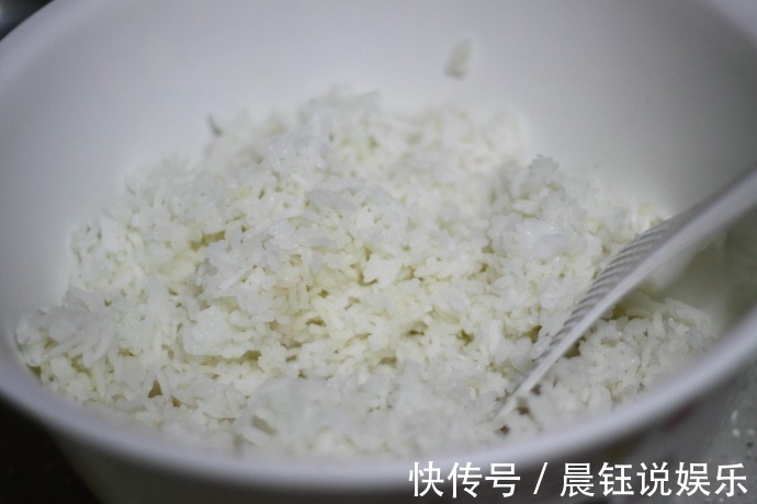 白醋|孩子不爱吃米饭,妈妈只要花一点点心思,端上餐桌立马抢着吃!
