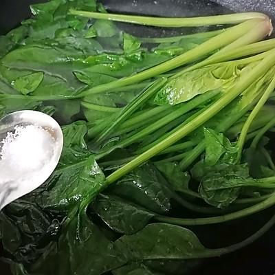 做了上汤菠菜挑剔的老公竟然吃了3大碗