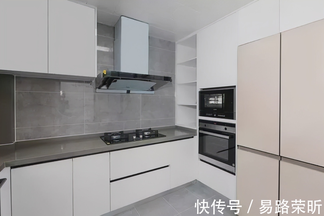 阳台上|140㎡北欧风,时尚大方,色调温馨,又充满了活力!