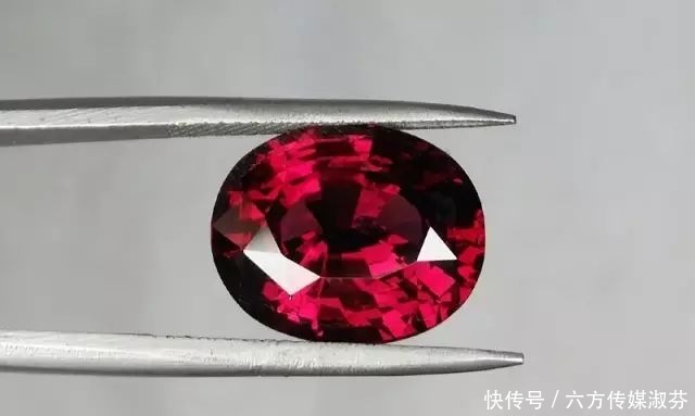 要是没有它，这些宝石都将黯然失色！