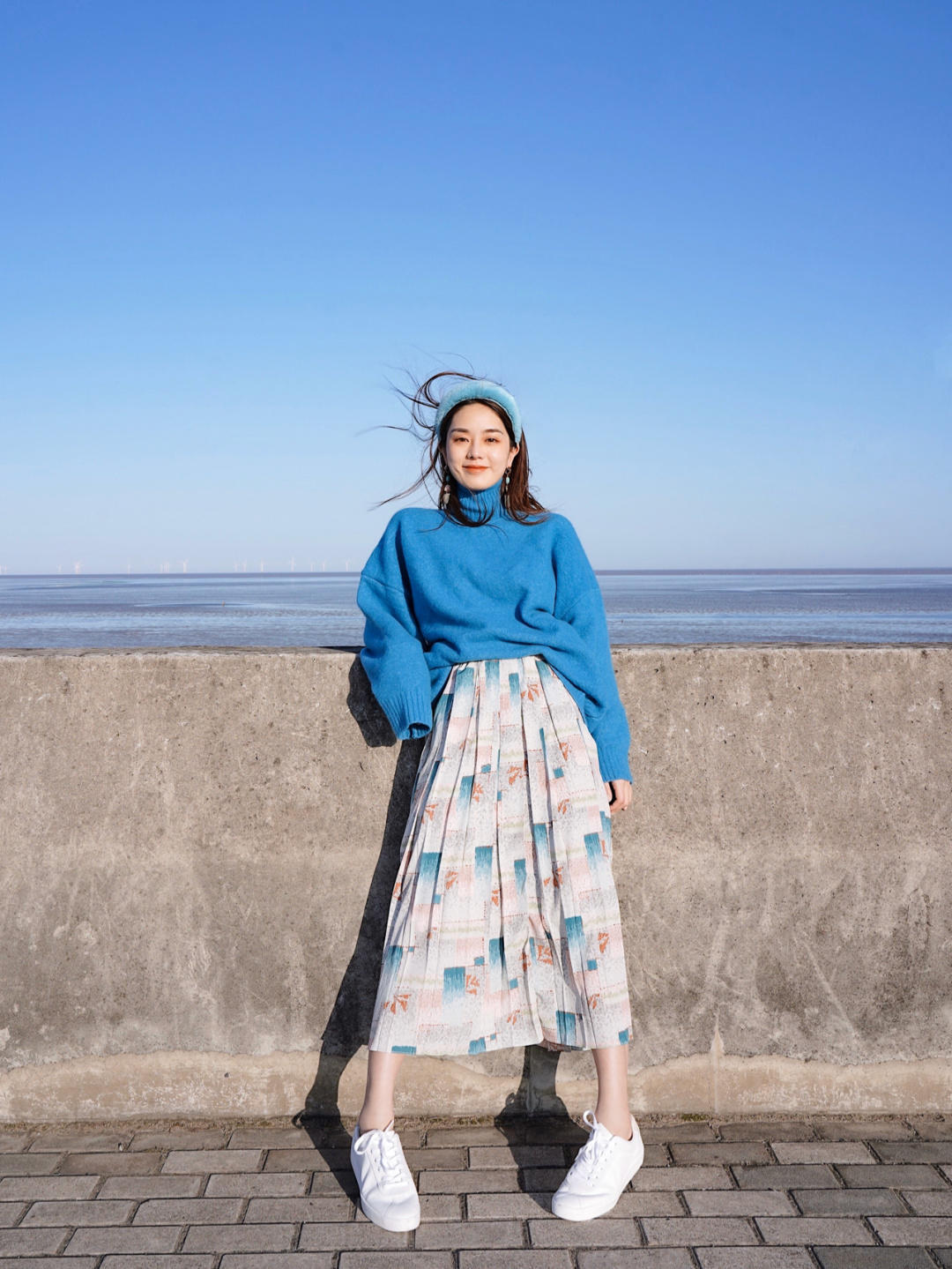 半身裙 怎么穿出毛衣的精髓?看看这些搭配造型,简约日常又显气质