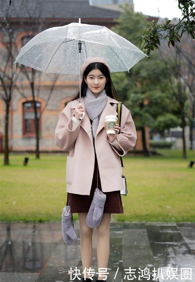  矮个子|今年流行这三种“小大衣”穿法，上身显高又增高，矮个子穿更好看