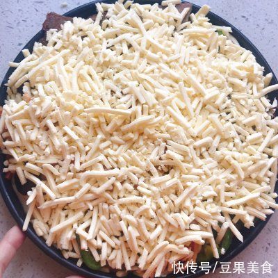  秒杀餐厅大厨，正宗海陆双鲜pizza自己在家做