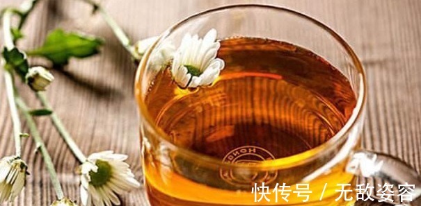 一宝|菊花配“一宝”,坚持喝7天,肾变强了,排出宿便,皮肤也细腻!