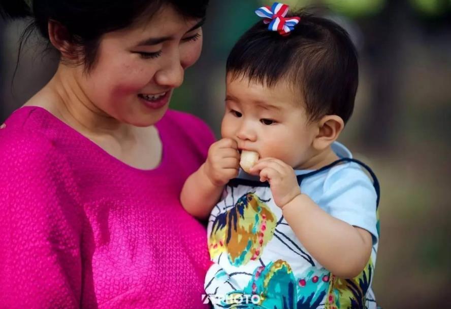 心酸|“妈,求你别再抱妹妹来接我了”12岁儿子的话,让宝妈忍不住心酸