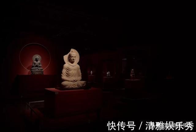 对话|看释迦牟尼与杀人狂魔的一段对话,才知道佛陀有多懂人心