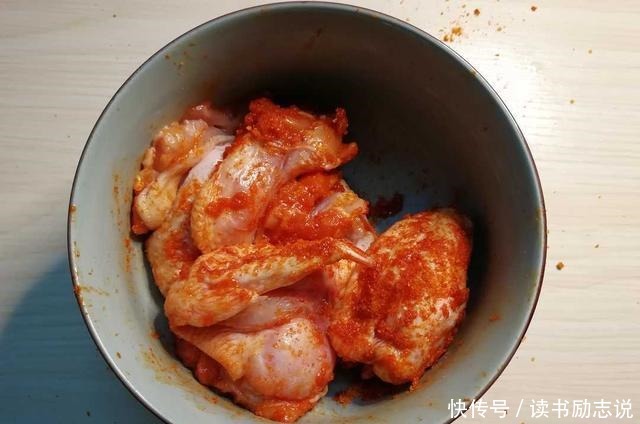 景区常有的翅包饭,做起来原来如此简单