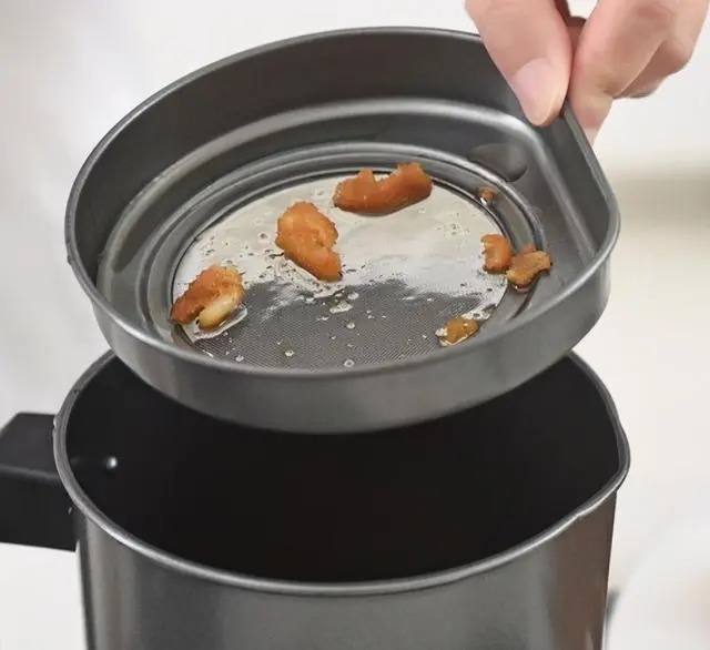 吊柜|终于买了第二套房，厨房打死不装吊柜！学邻居这样做，实用省空间