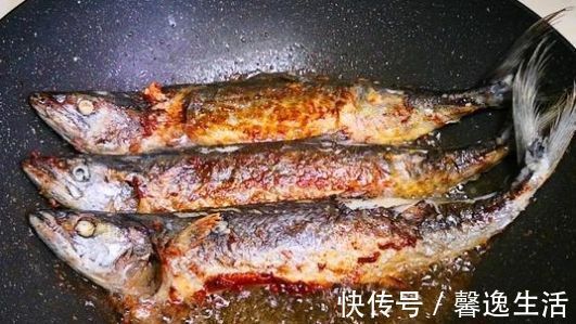 万滚鱼|做鲅鱼,最好不要加水炖,牢记2点,鱼肉鲜嫩不腥气,味道格外香