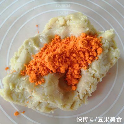 妈妈最拿手的柿子月饼,被我偷学到了