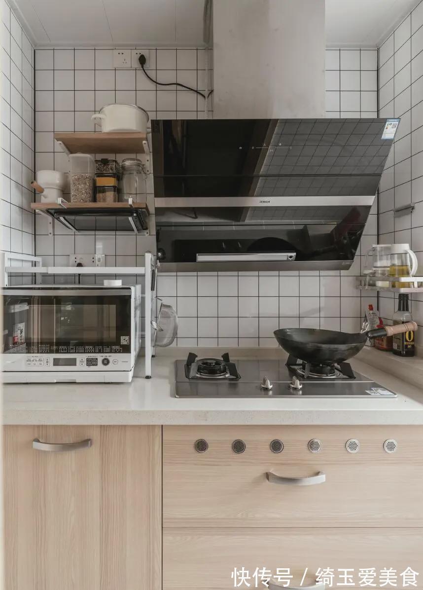 收纳|阳台做榻榻米,卫生间做四分离,同户型照搬她家设计,准没错