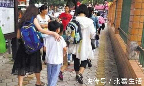 家长|大学教授怒批接送孩子:给交通添堵还毁了娃,家长:你没孩子吧