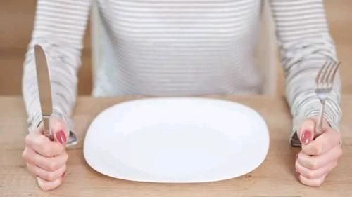 中老年人|轻断食减肥法，效果好，不影响正常工作！公开食谱，你照做就行了